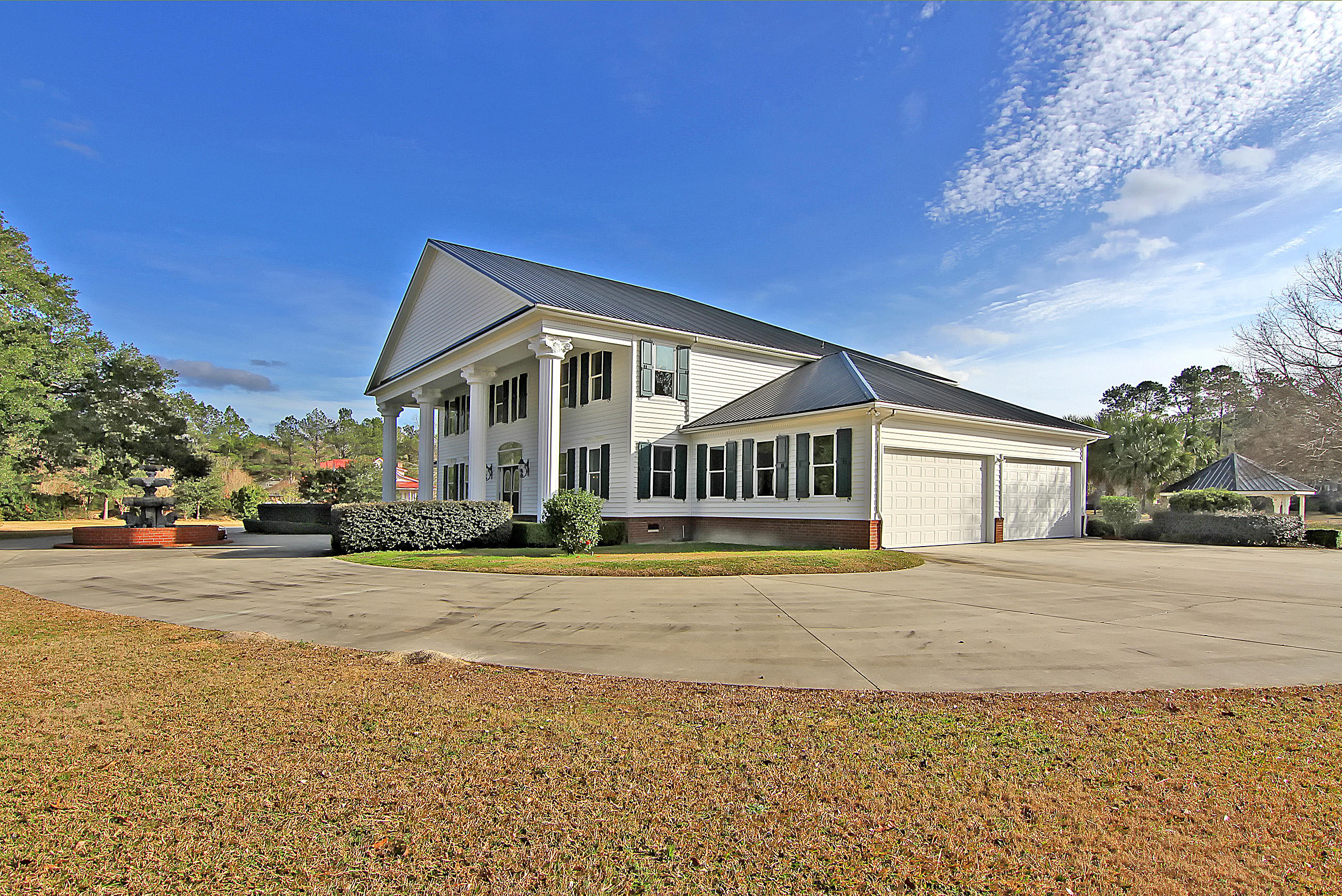 142 Old Winter Road Summerville, SC 29486 - Photo 56 of 56 Front