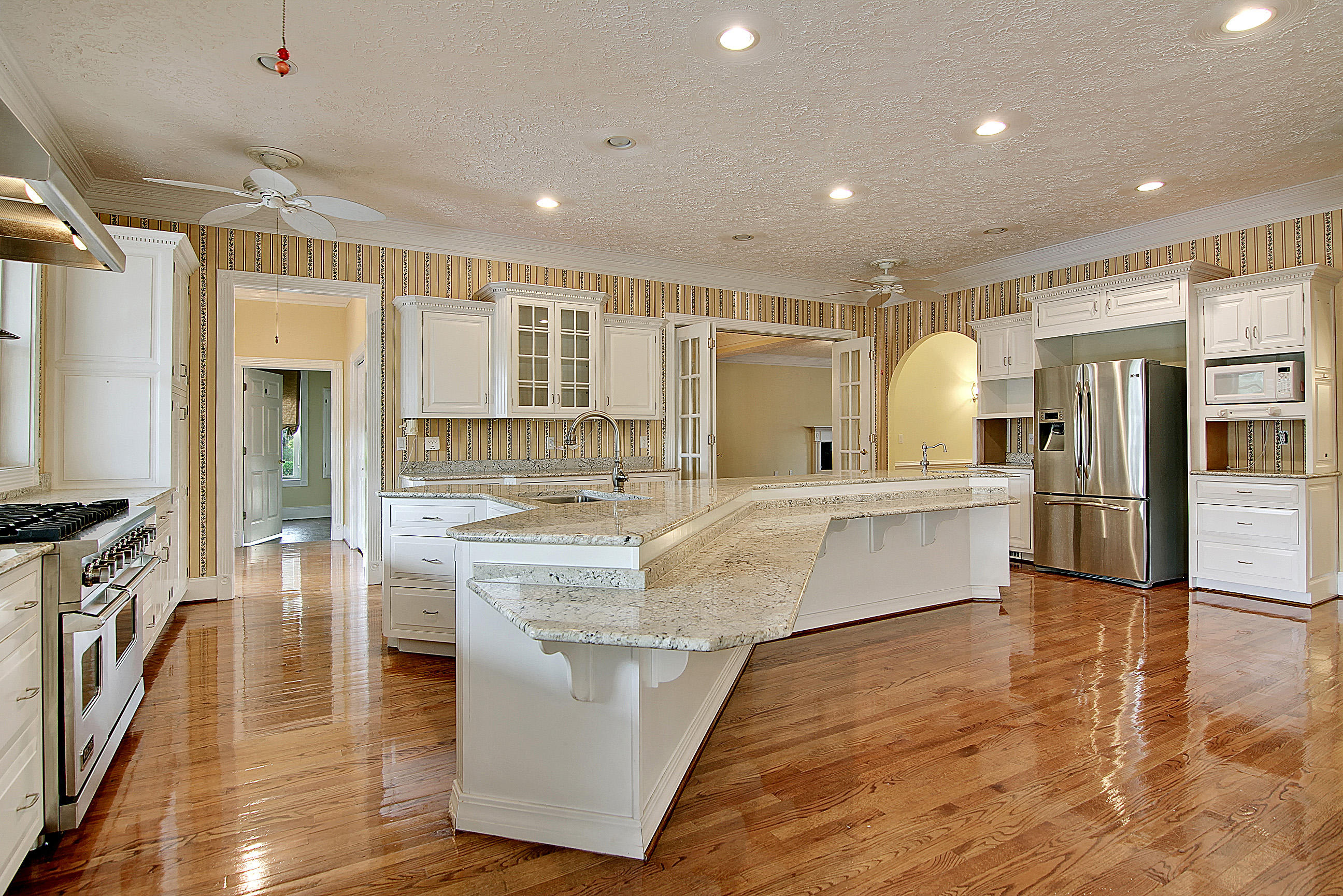 142 Old Winter Road Summerville, SC 29486 - Photo 7 of 56 Kitchen