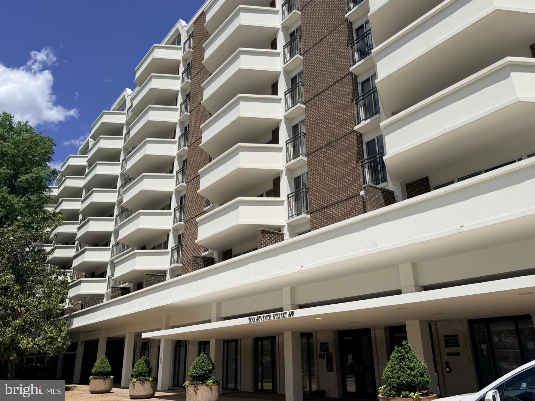 700 7th Street Southwest, Unit 810 Washington, DC 20024 - Photo 8 of 10 Pull-In Parking. Just 3 Blocks to the River