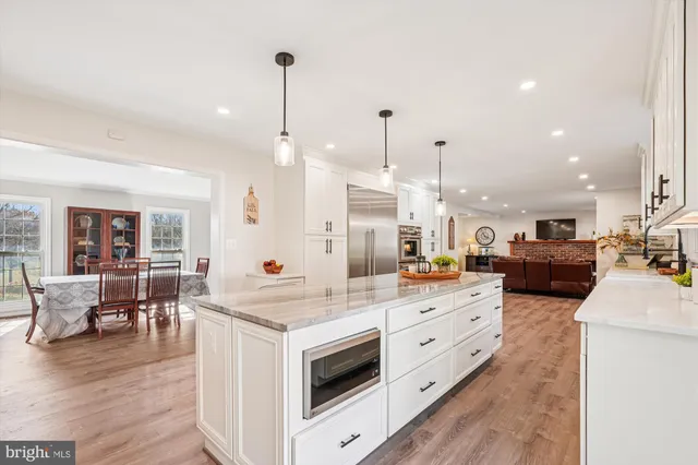 $999,000 | 5709 Foggy Lane, Rockville, MD 20855