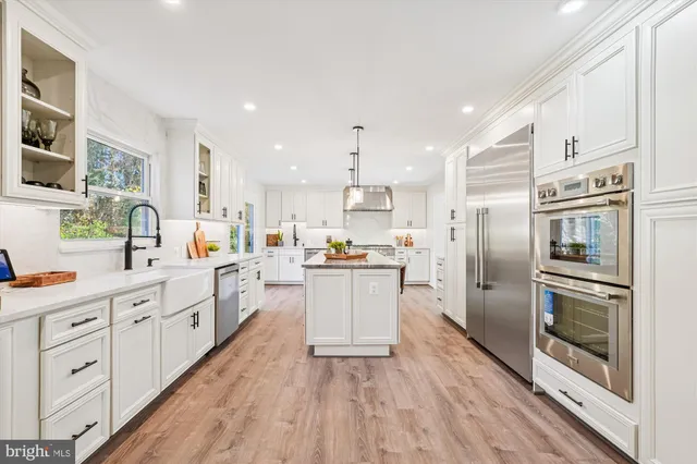 $999,000 | 5709 Foggy Lane, Rockville, MD 20855