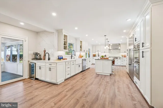 $999,000 | 5709 Foggy Lane, Rockville, MD 20855