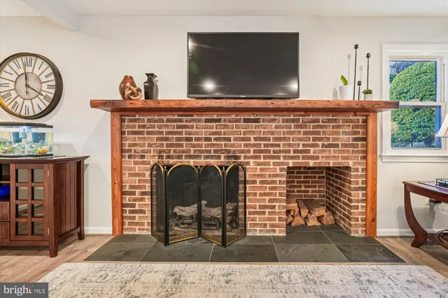 $999,000 | 5709 Foggy Lane, Rockville, MD 20855