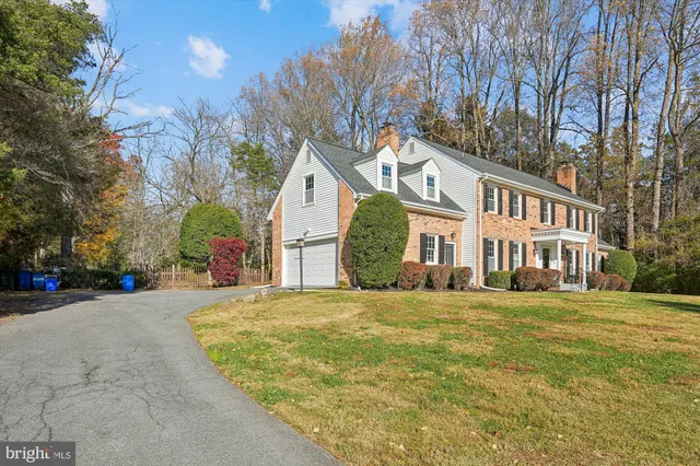 $999,000 | 5709 Foggy Lane, Rockville, MD 20855