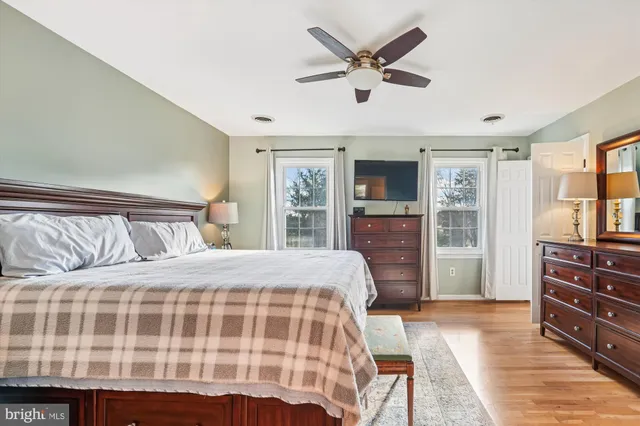 $999,000 | 5709 Foggy Lane, Rockville, MD 20855