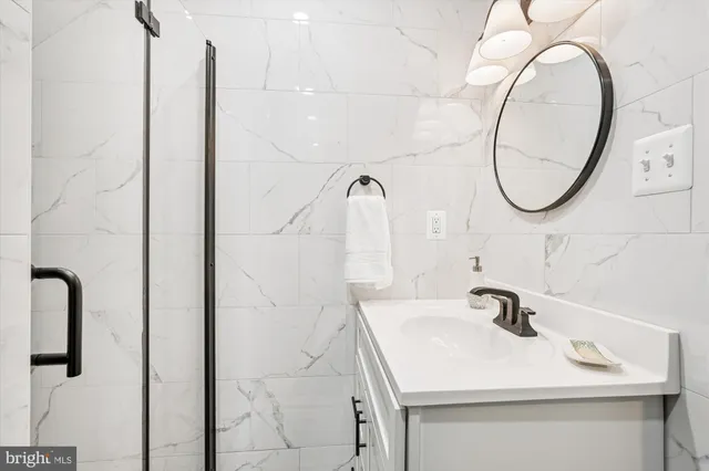 $999,000 | 5709 Foggy Lane, Rockville, MD 20855