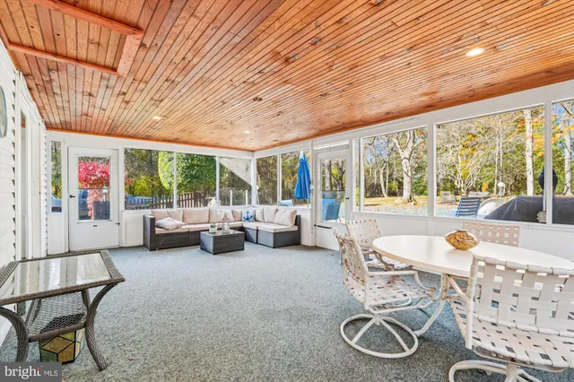 $999,000 | 5709 Foggy Lane, Rockville, MD 20855