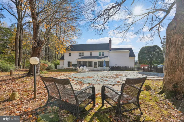 $999,000 | 5709 Foggy Lane, Rockville, MD 20855