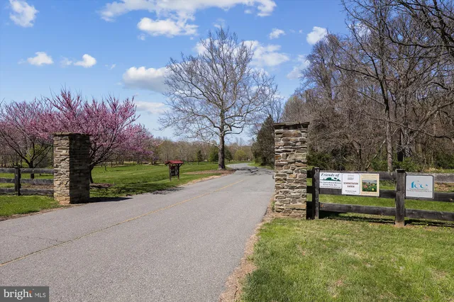 $999,000 | 5709 Foggy Lane, Rockville, MD 20855