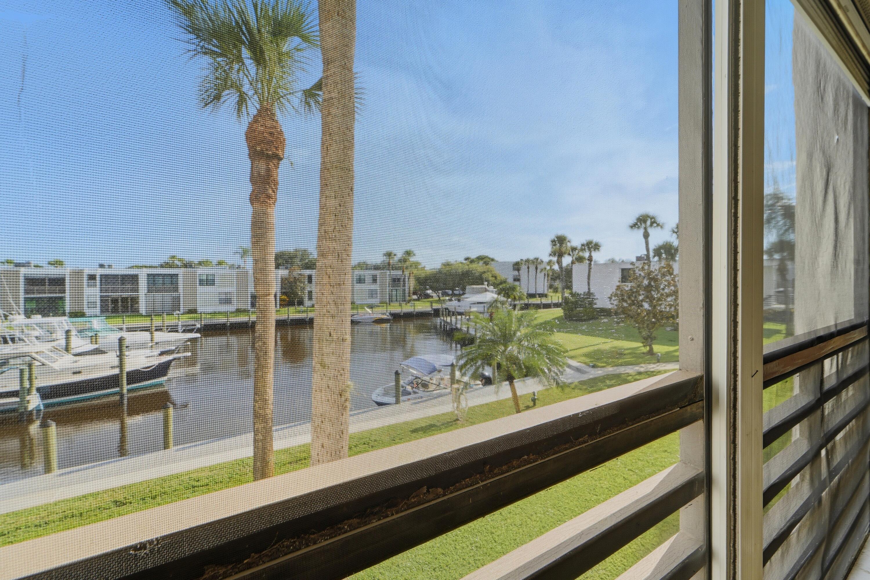 1950 Southwest Palm City Road, Unit 6207 Stuart, FL 34994 - Photo 21 of 54 1950_Southwest_Palm_City_Road_Stuart_006