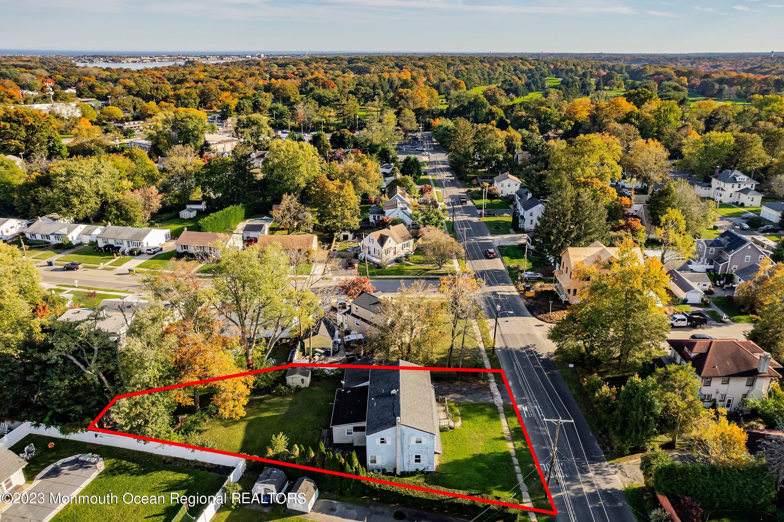 222 Wayside Road Neptune Township, NJ 07753 - Photo 24 of 34 34-Left Aerial OUTLINE