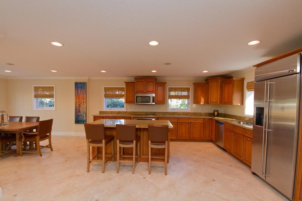 29 Hersey Drive Ocean Ridge, FL 33435 - Photo 13 of 25 13