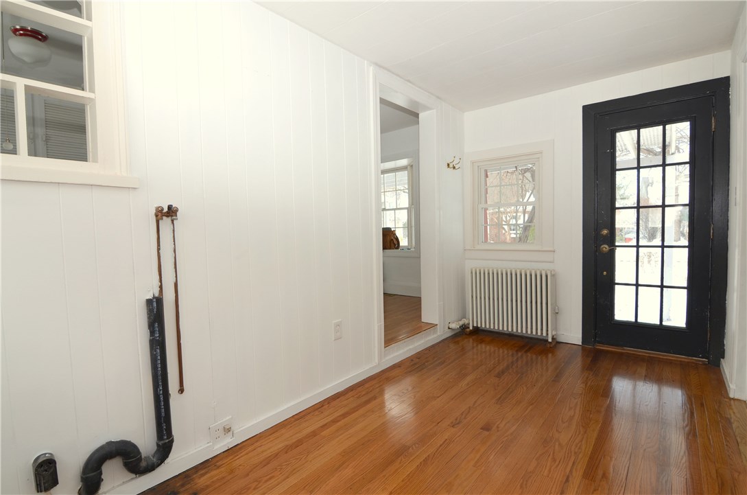 152 Edgehill Road Warwick, RI 02889 - Photo 19 of 24