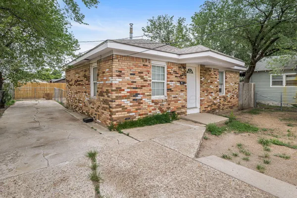 $850 | 819 North Apache Street, Amarillo, TX 79107