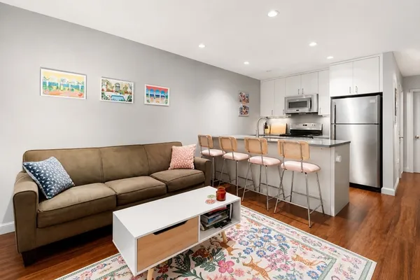 $2,750 | 92 West Springfield Street, Unit 1, Boston, MA 02118
