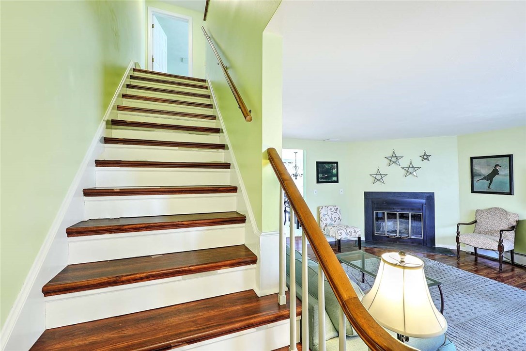 31 Eagle Run, Unit B Warwick, RI 02818 - Photo 19 of 37