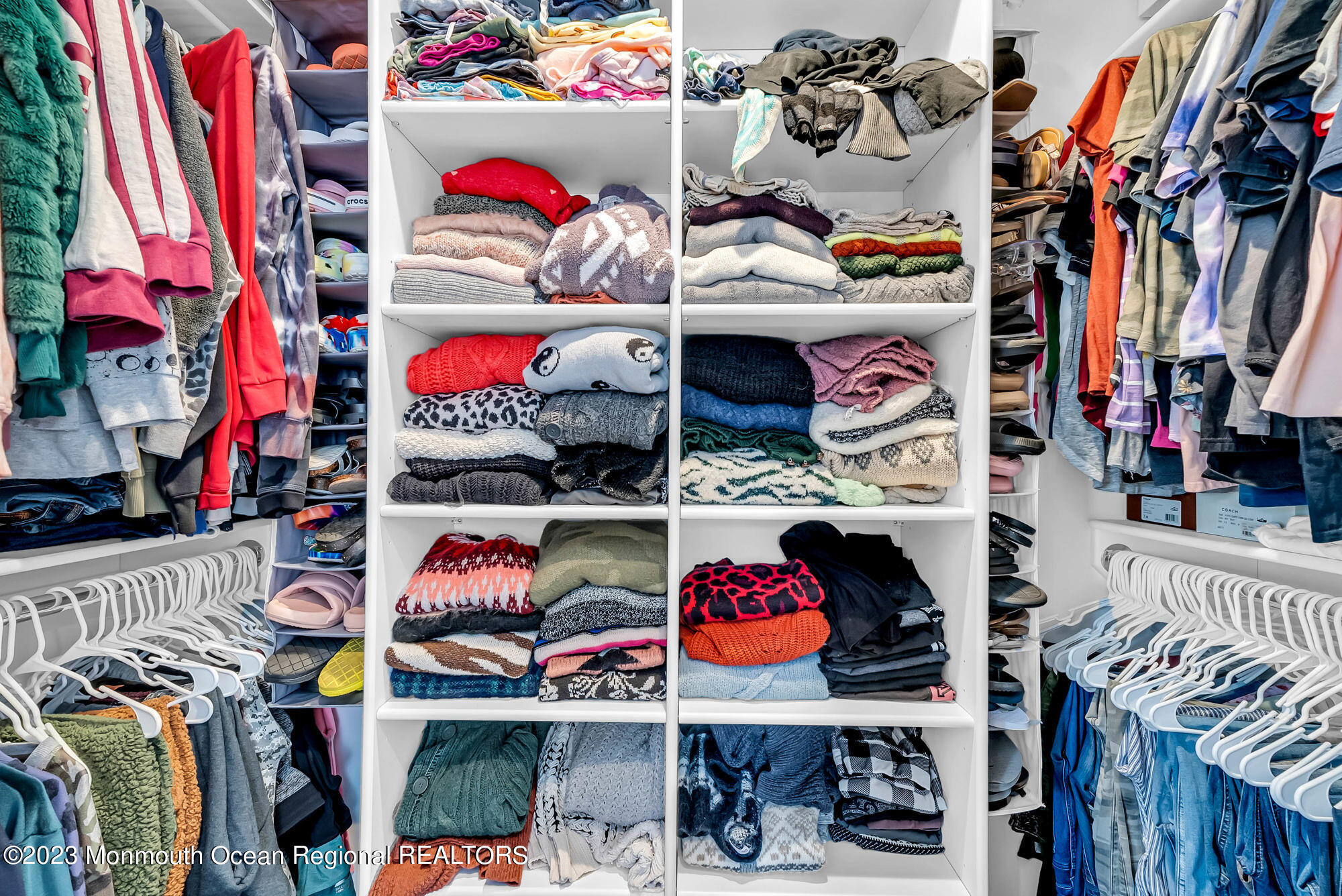 92 Obre Road Colts Neck, NJ 07722 - Photo 41 of 55 Second Floor - Primary Closet