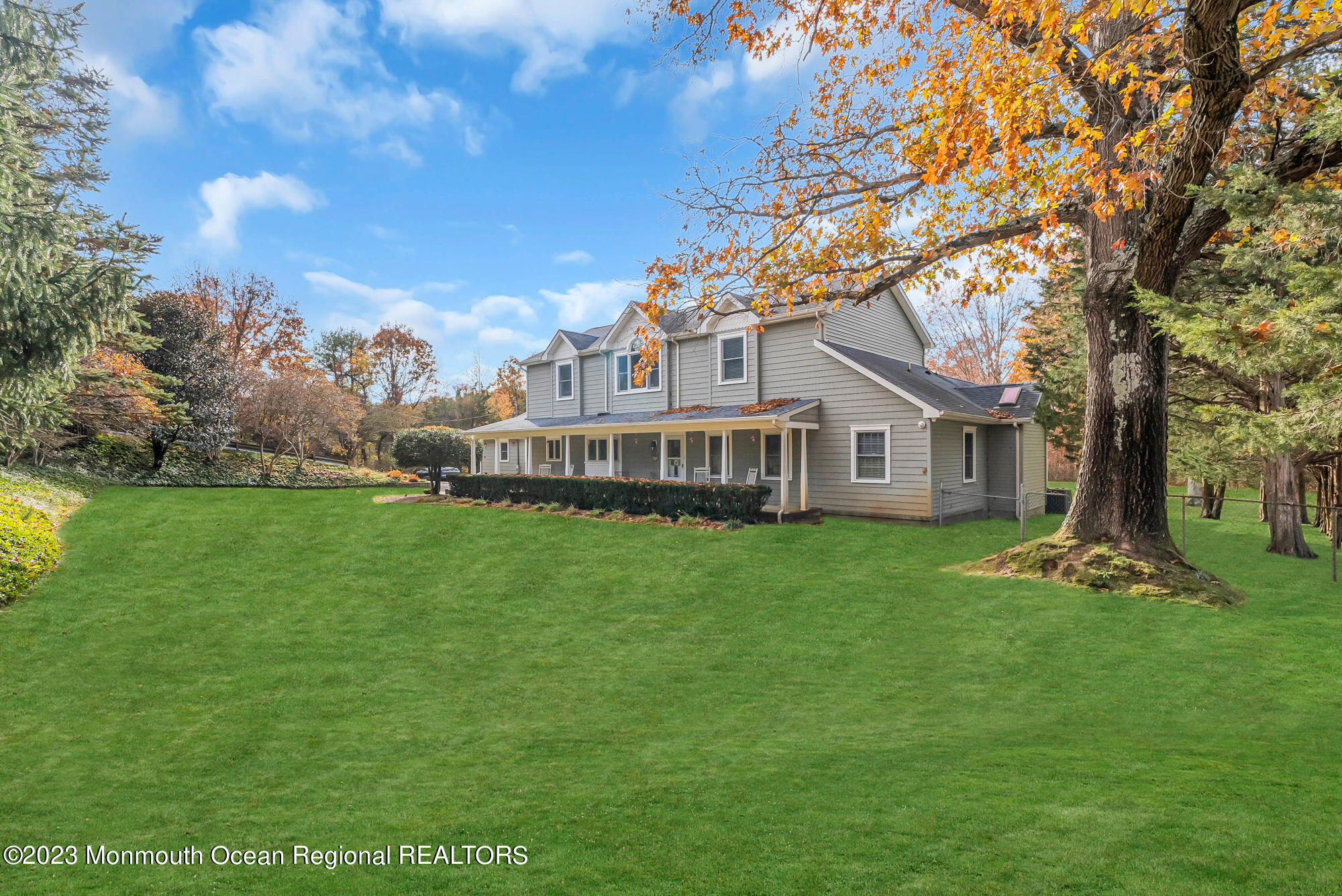 92 Obre Road Colts Neck, NJ 07722 - Photo 6 of 55 Front