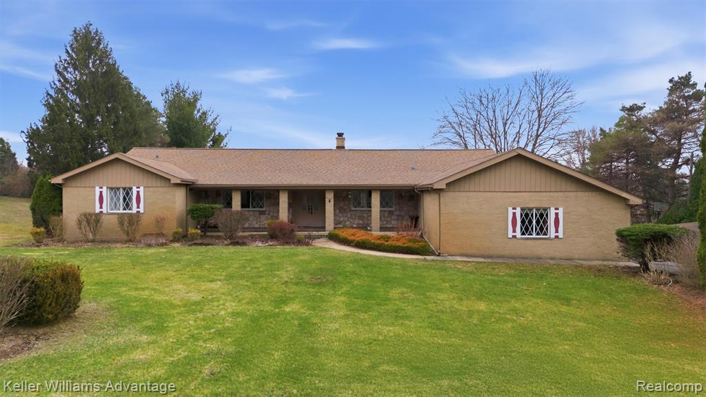 7670 7 Mile Road Northville, MI 48167 - Photo 3 of 83 Gallery Image 3
