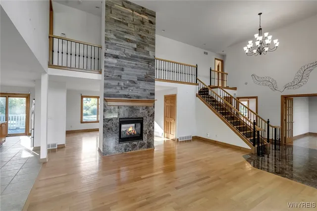 $899,900 | 4505 Timberlakes Drive, Clarence, NY 14031