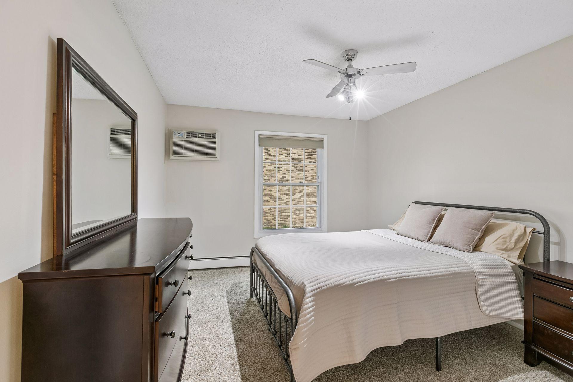 4636 Cedar Lake Road, Unit 2 St. Louis Park, MN 55416 - Photo 18 of 50 Gallery Image 18