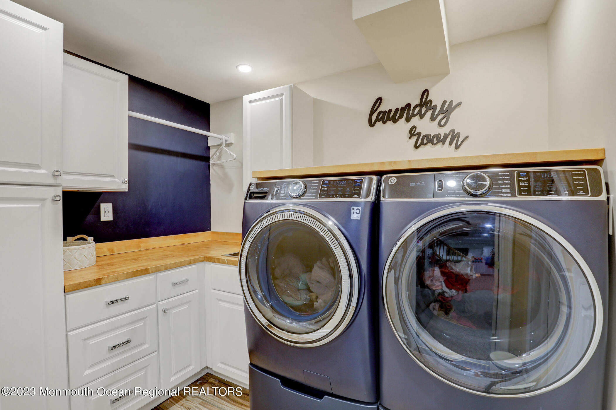 47 Strickland Road Freehold, NJ 07728 - Photo 38 of 54 36 - Laundry