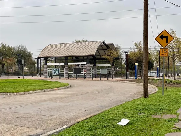 $1,550 | 3116 South Boulevard, Unit 3118, Dallas, TX 75215