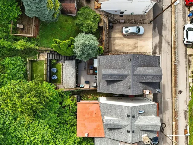 $2,150 | 2740 Shelly Street, Pittsburgh, PA 15203