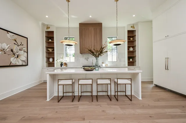 $2,250,000 | 336 West 32nd Street, Houston, TX 77018