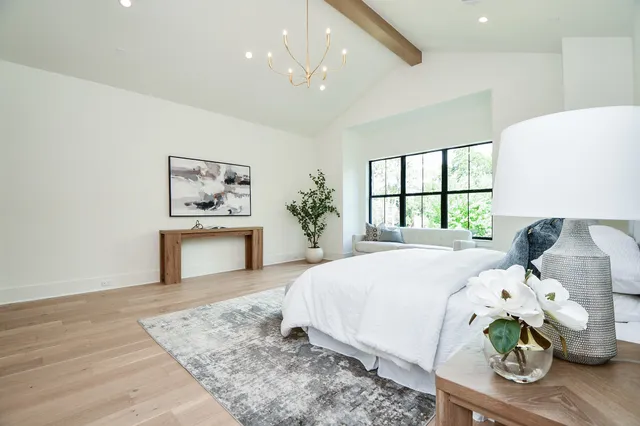 $2,250,000 | 336 West 32nd Street, Houston, TX 77018