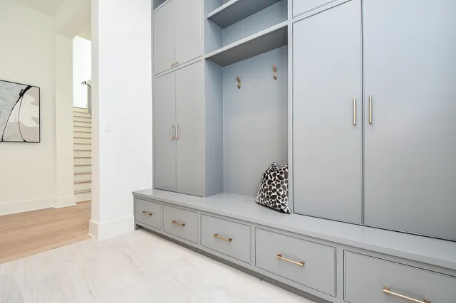 $2,250,000 | 336 West 32nd Street, Houston, TX 77018