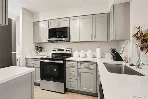 $304,999 | 1662 South Idalia Circle, Unit N, Aurora, CO 80017