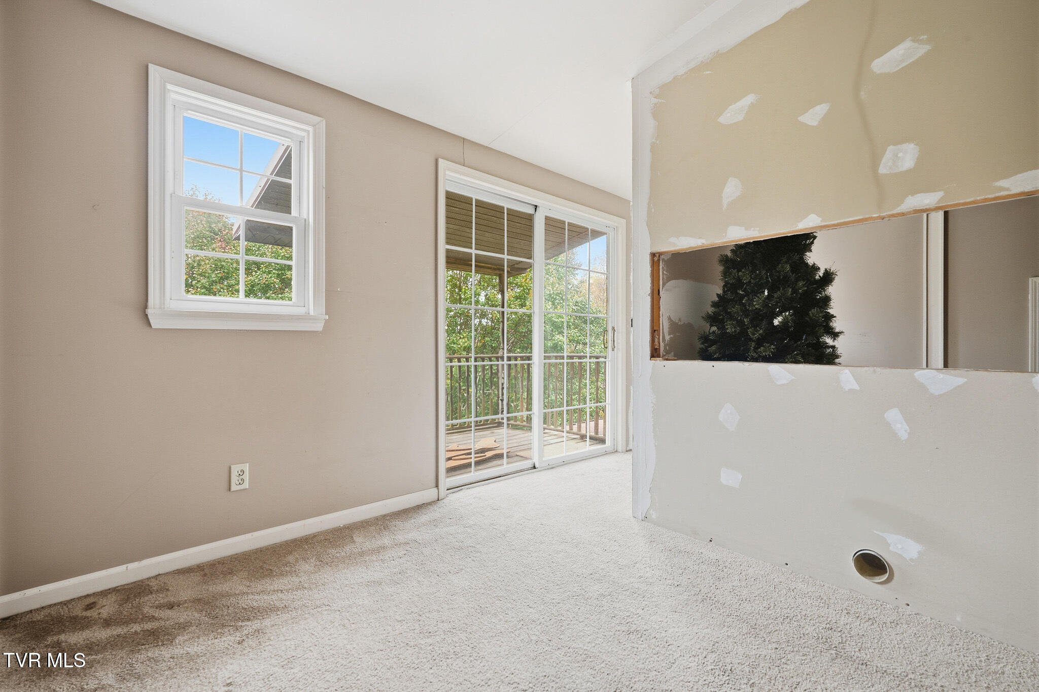 7229 Rocky Fork Road Wise, VA 24293 - Photo 34 of 46 IMG_7885