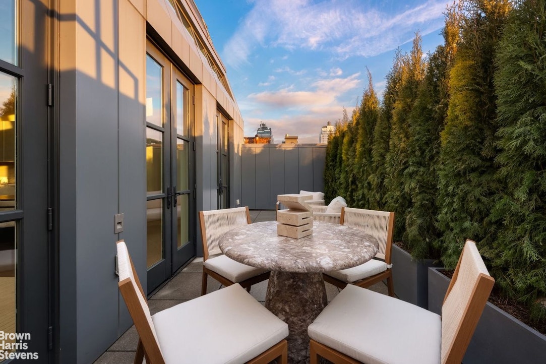 74 Grand Street, Unit PH Manhattan, NY 10013 - Photo 5 of 18 a outdoor view with a sitting space