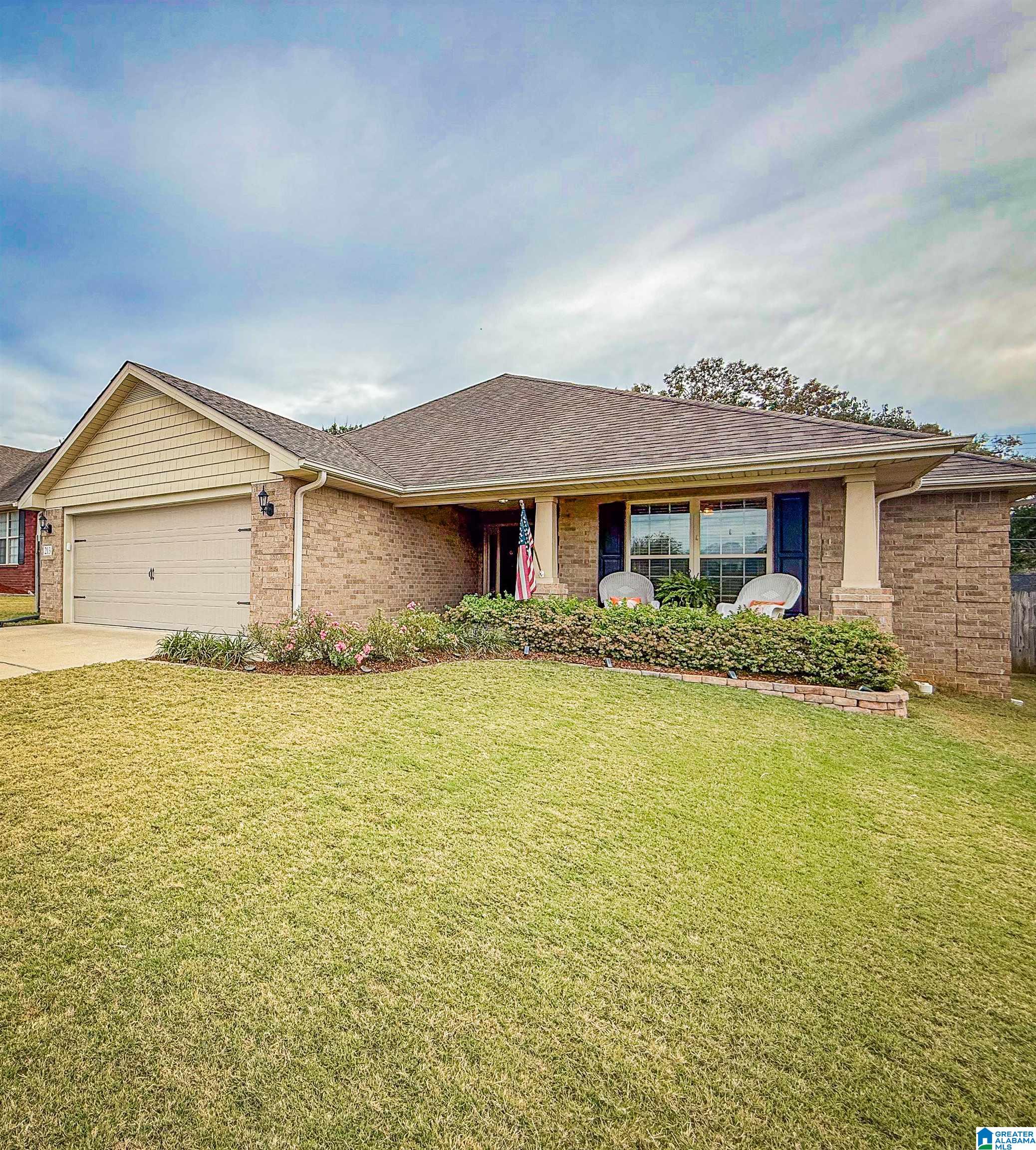 213 Stoney Trail Alabaster, AL 35114 - Photo 4 of 60