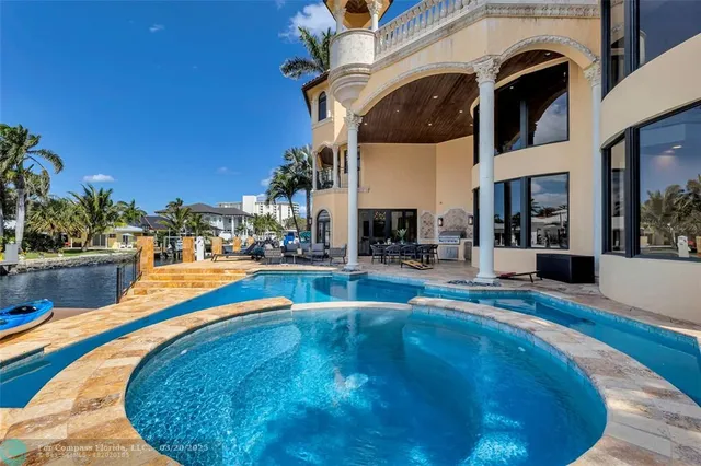 $39,995 | 1011 Rhodes Villa Avenue, Delray Beach, FL 33483