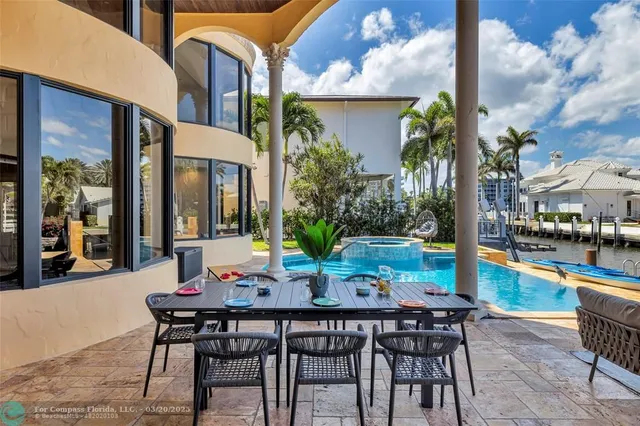 $39,995 | 1011 Rhodes Villa Avenue, Delray Beach, FL 33483