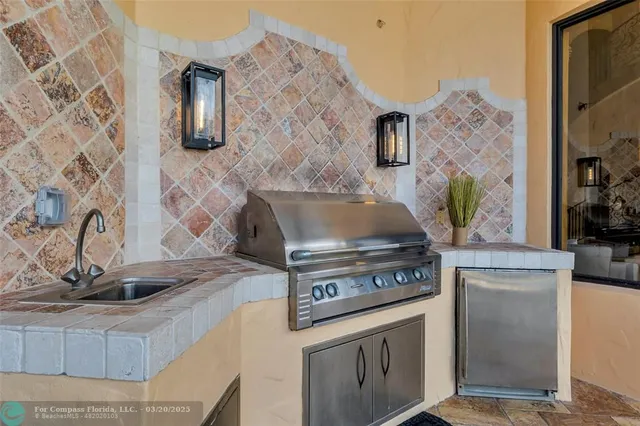 $39,995 | 1011 Rhodes Villa Avenue, Delray Beach, FL 33483