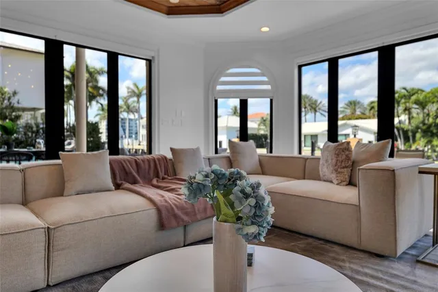 $39,995 | 1011 Rhodes Villa Avenue, Delray Beach, FL 33483