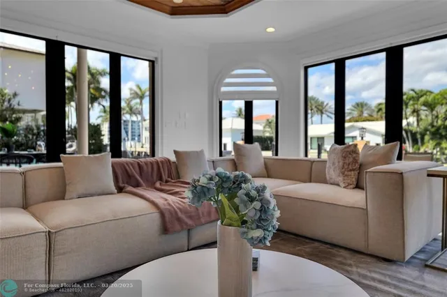 $39,995 | 1011 Rhodes Villa Avenue, Delray Beach, FL 33483