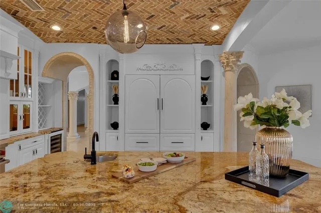 $39,995 | 1011 Rhodes Villa Avenue, Delray Beach, FL 33483