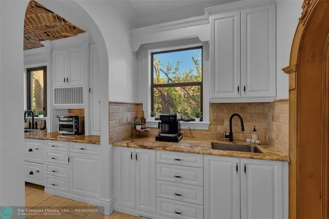 $39,995 | 1011 Rhodes Villa Avenue, Delray Beach, FL 33483