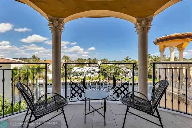 $39,995 | 1011 Rhodes Villa Avenue, Delray Beach, FL 33483