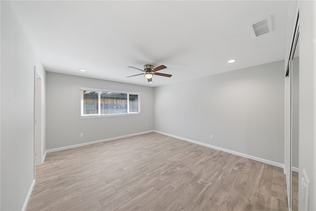 3386 Somis Drive Riverside, CA 92507 - Photo 23 of 31 a view of an empty room with a window