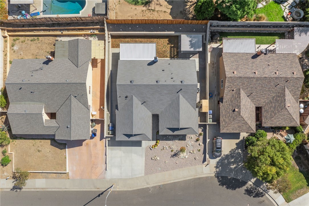 3386 Somis Drive Riverside, CA 92507 - Photo 31 of 31 front view of a house with an outdoor space