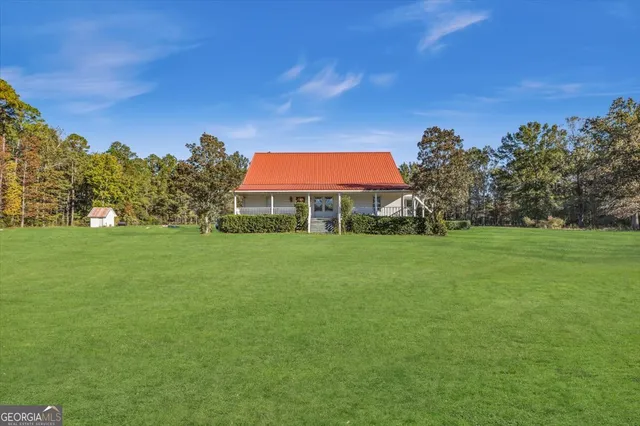a view of an outdoor space and yard
