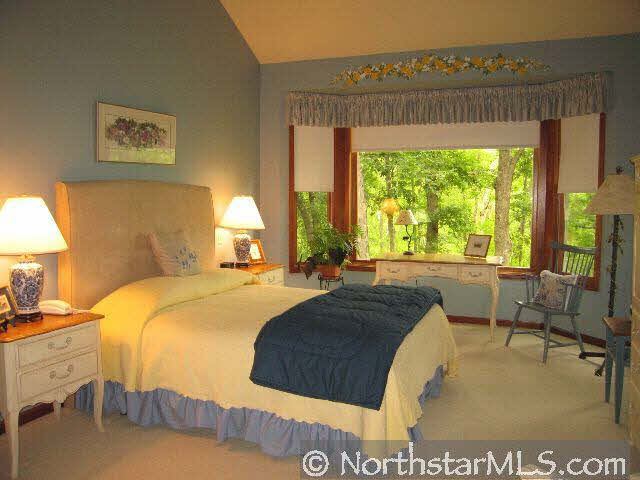 26 Pine Road North Oaks, MN 55127 - Photo 9 of 10 Gallery Image 9