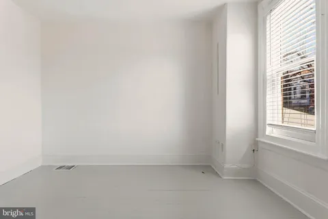 $309,000 | 118 Jamestown Avenue, Philadelphia, PA 19127