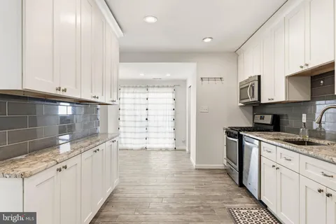 $309,000 | 118 Jamestown Avenue, Philadelphia, PA 19127