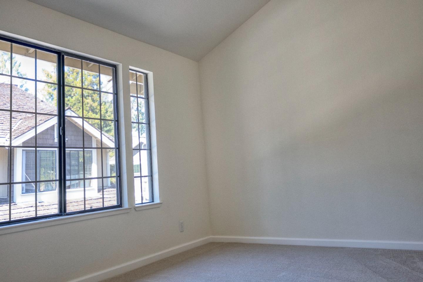 584 Valeri Ruth Court Santa Clara, CA 95050 - Photo 14 of 29 Gallery Image 14